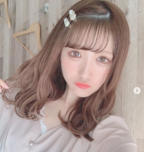 田口未彩さんの髪色 ヘアカラー 写真あり
