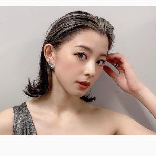 朝比奈彩さんの髪型 ヘアスタイル 写真あり