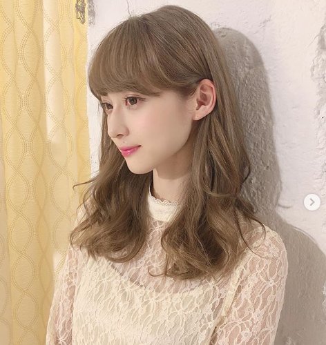 にょみ さんの髪色 ヘアカラー 写真あり