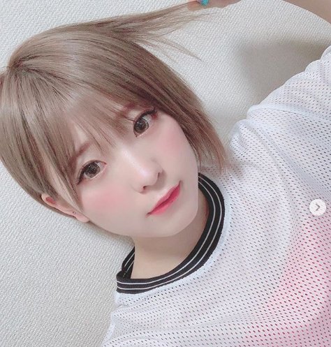 ピンク系 髪色 ヘアカラーカタログ 写真あり