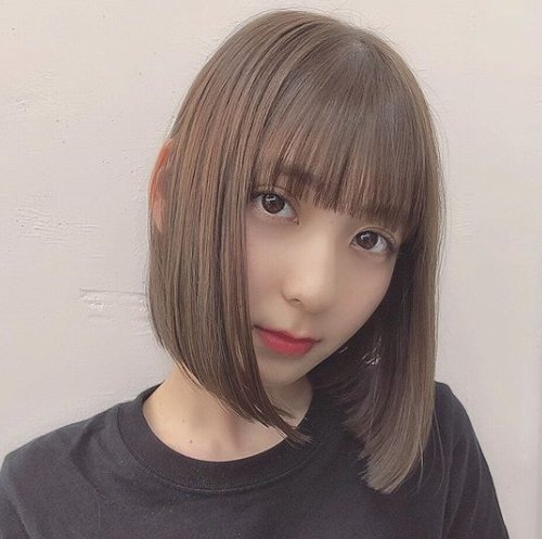 松岡菜摘さんの美容室ご来店情報